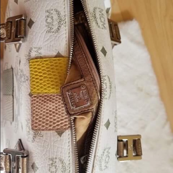 ❤️SOLD❤️MCM Purse - Picture 4 of 8